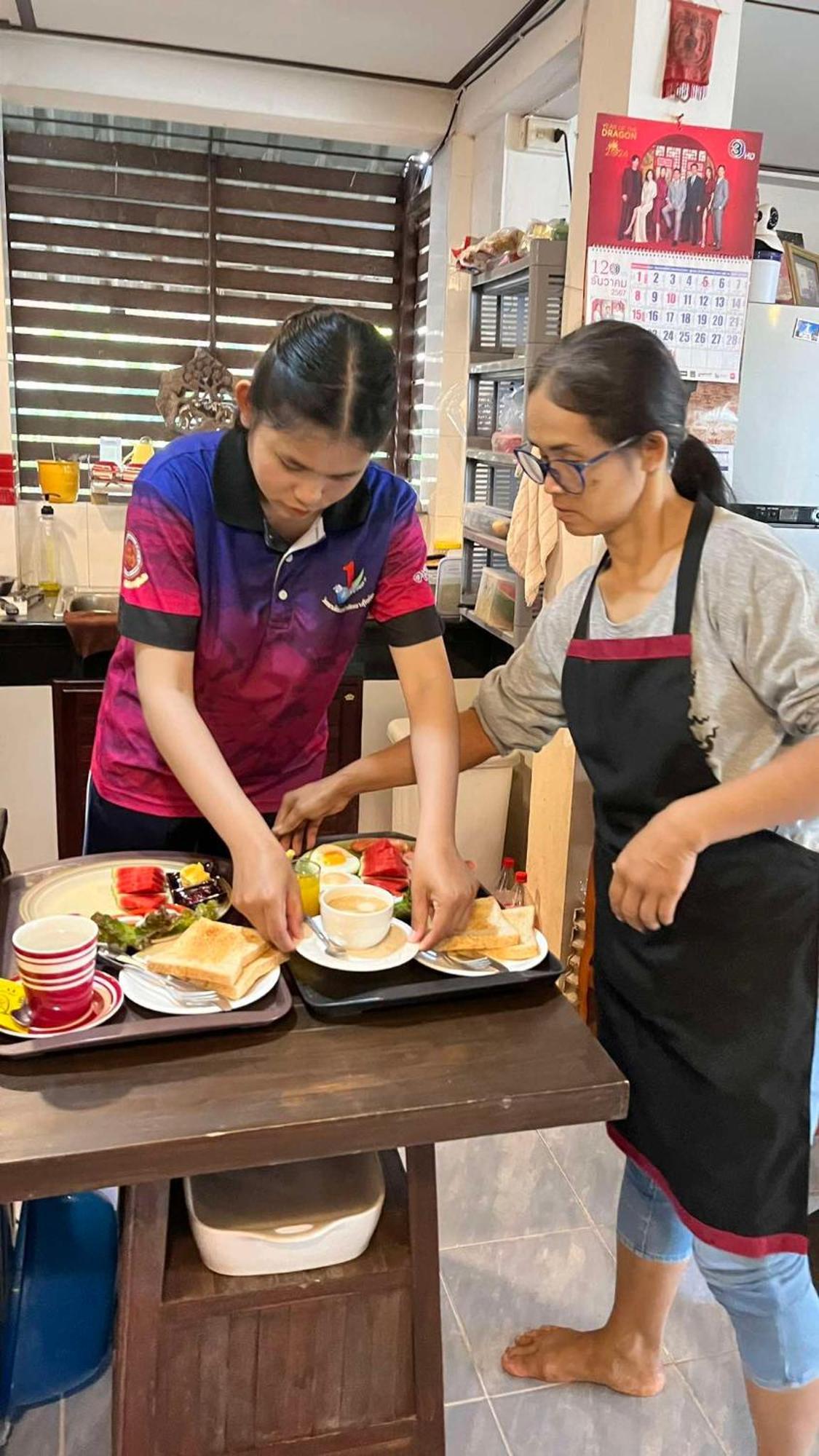 Tr Guesthouse Sukhothai Dış mekan fotoğraf