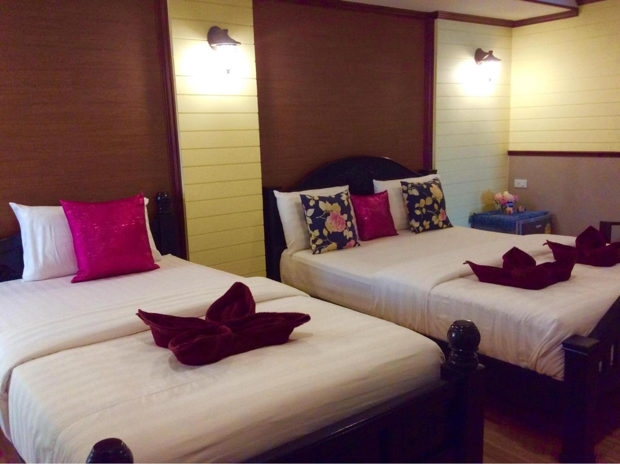 Tr Guesthouse Sukhothai Dış mekan fotoğraf
